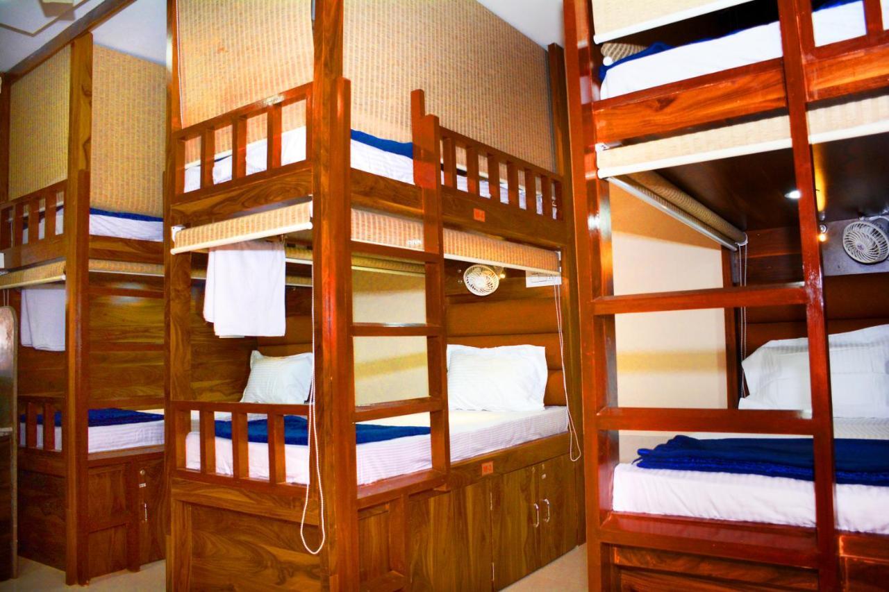 Hotel Nest N Rest - مومباي المظهر الخارجي الصورة
