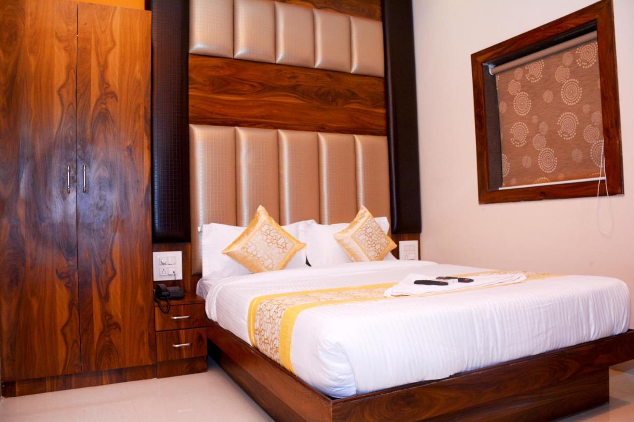 Hotel Nest N Rest - مومباي المظهر الخارجي الصورة